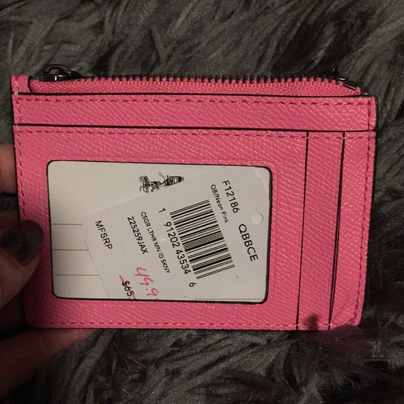 NWT Coach wallet - Picture 2 of 3
